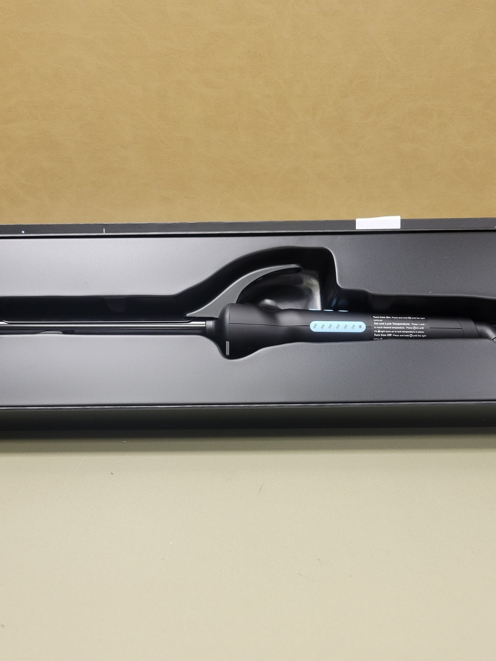 Black Curling Wand